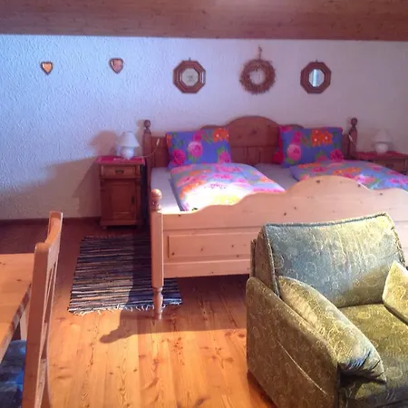 アパート Freudenmacher *